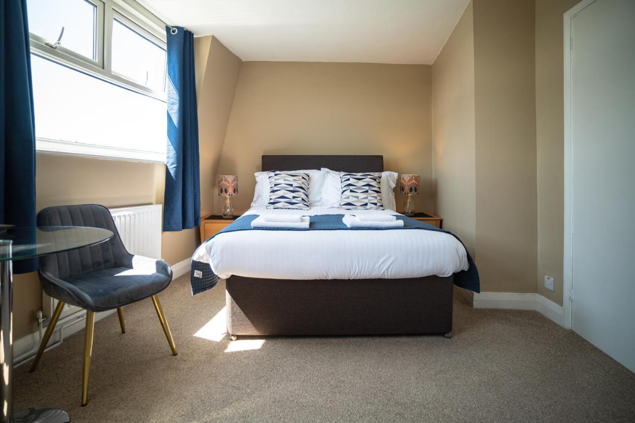 Sleepy Puffin Guest House Tenby Esterno foto